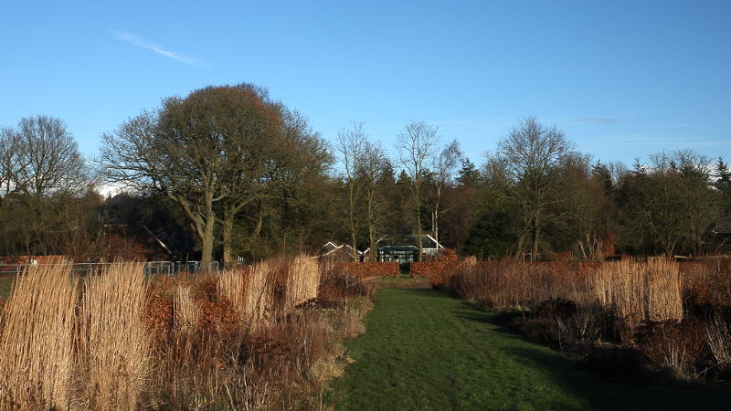 februari